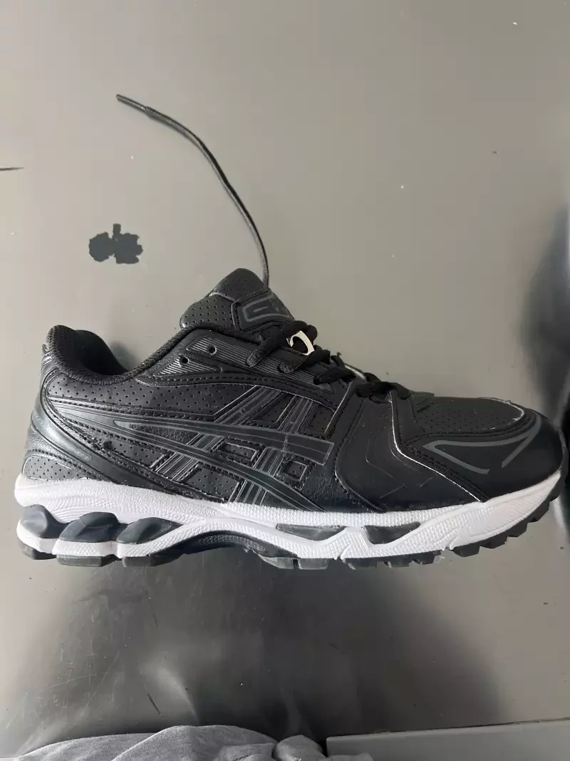 Redress ASICS