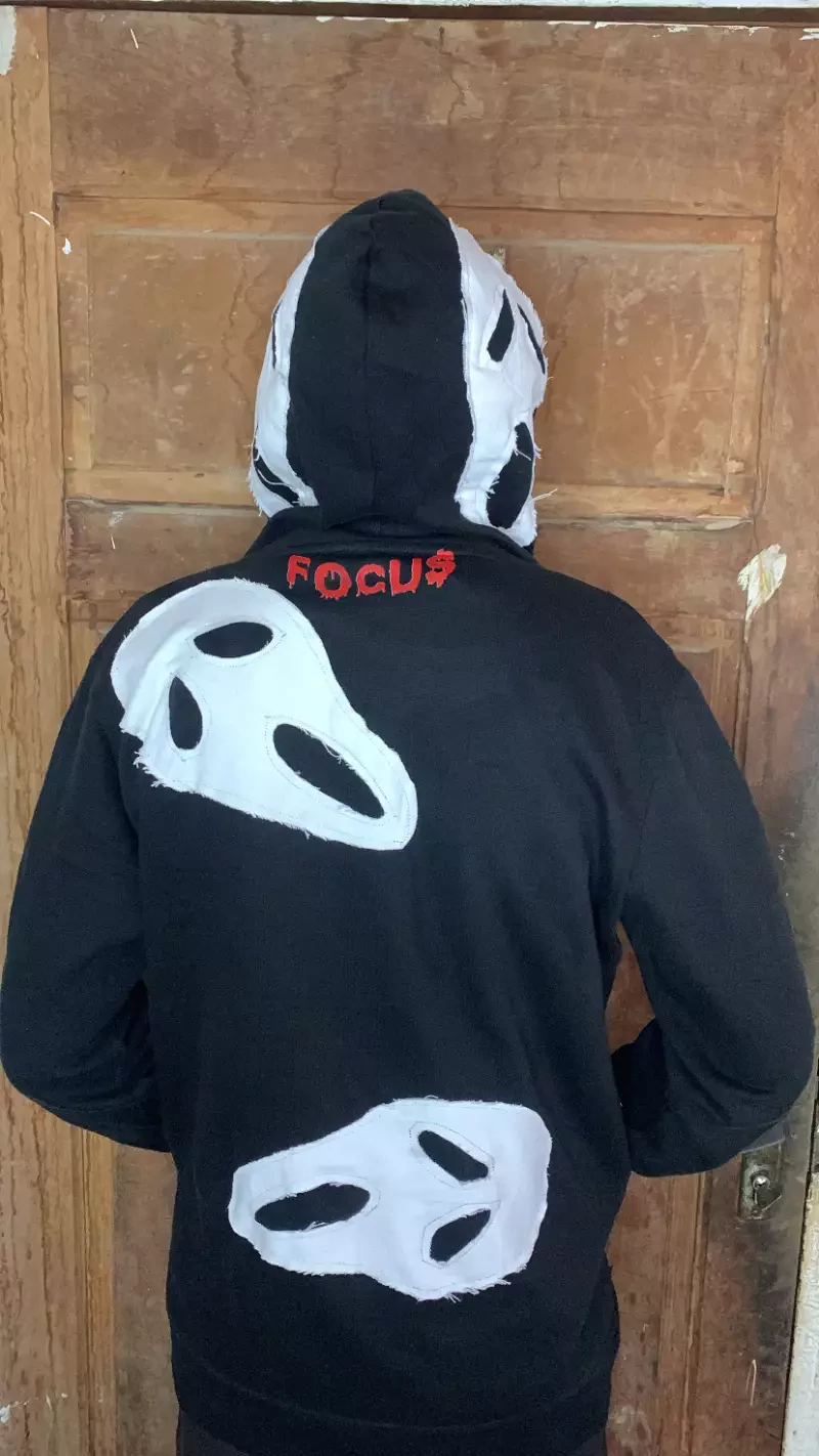 Redress Pull over streeweart FOCU$